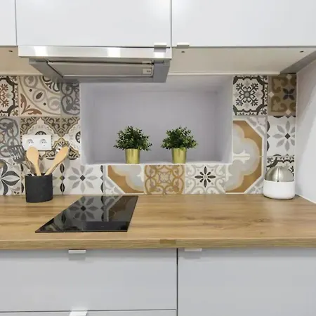 شقة Renovated Alfama With Free Pick-up, By Timecooler *